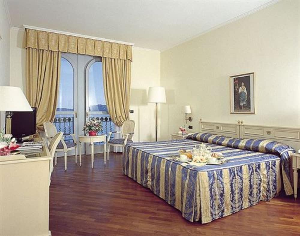 Hotel Savoy Palace Гардоне Ривьера Экстерьер фото