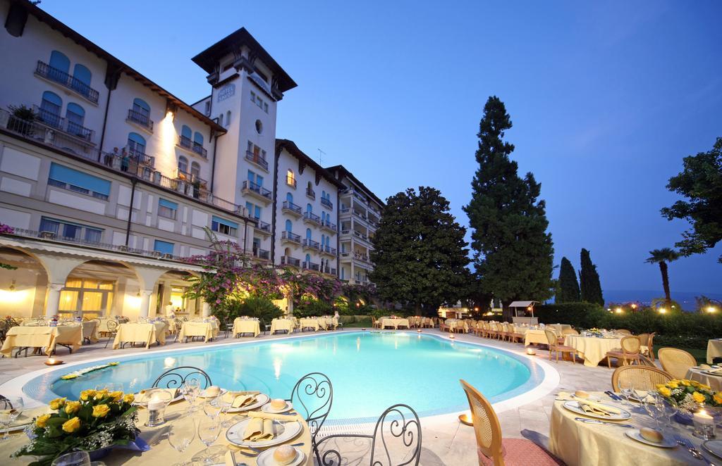 Hotel Savoy Palace Гардоне Ривьера Экстерьер фото