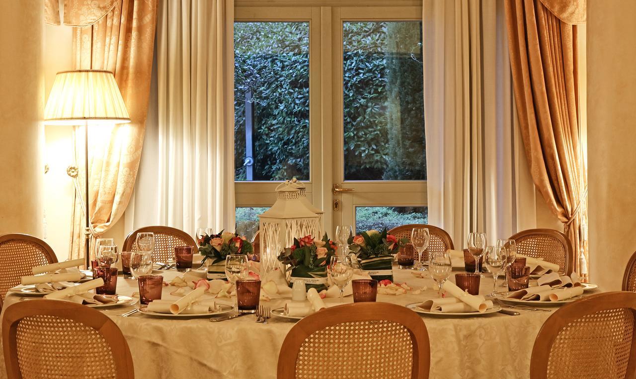 Hotel Savoy Palace Гардоне Ривьера Экстерьер фото